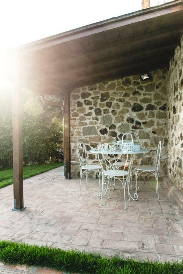Il Fienile Di Tigliano Villa Vinci Exterior photo