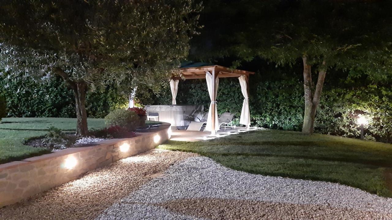 Il Fienile Di Tigliano Villa Vinci Exterior photo